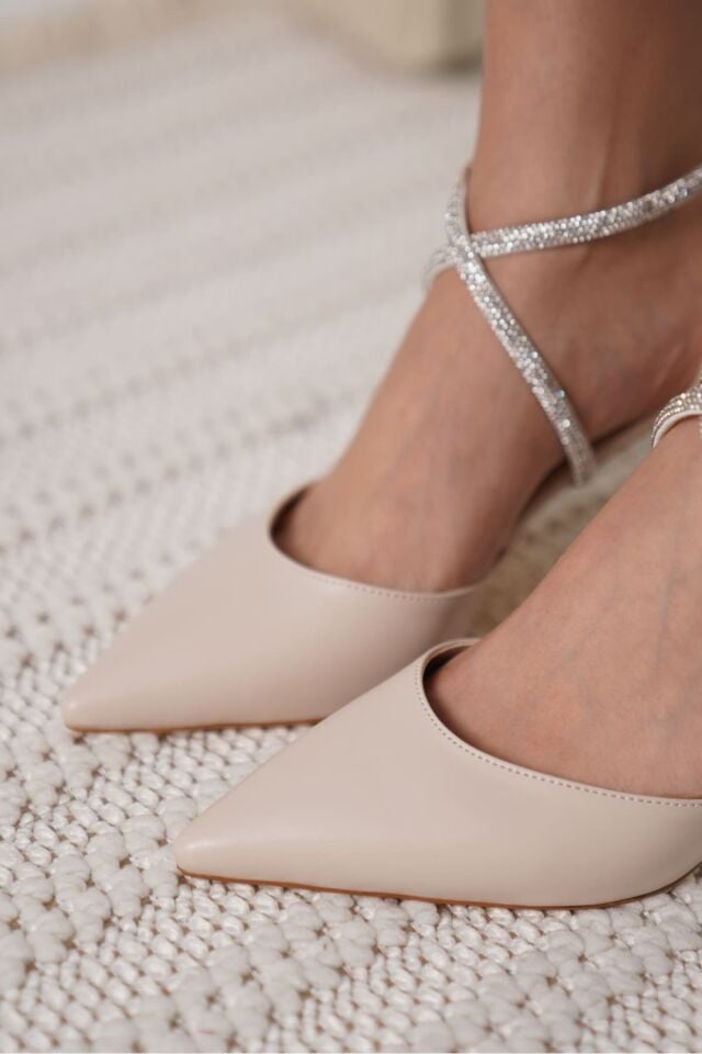 Taşlı Kadın Bej Topuklu Ayakkabı TR12MS03C