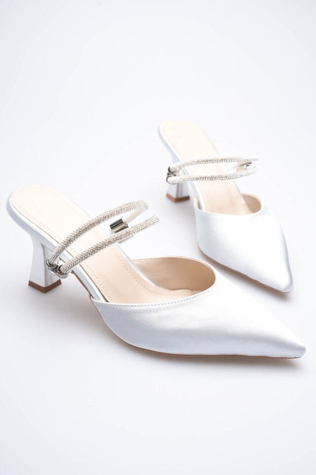 Kadın Taşlı Gri Saten Topuklu Ayakkabı TR12MS04C