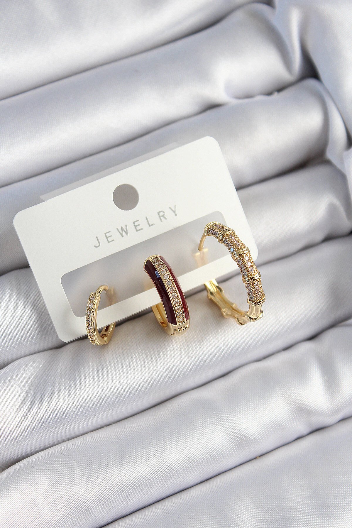 Pirinç Zirkon Taşlı Bordo Halka Model Gold Renk 3'lü Çift Kadın Küpe Set