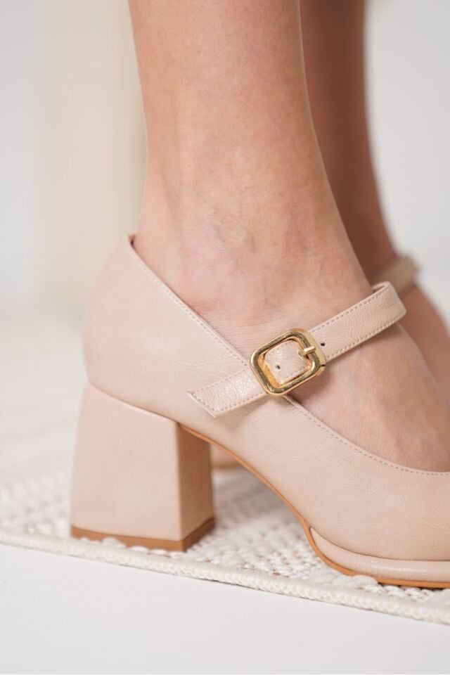 Nude Cilt Kadın Topuklu Ayakkabı TR18MS08D