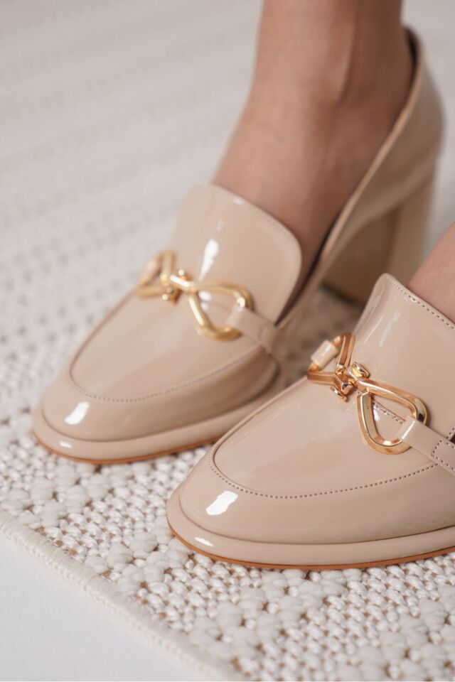 Nude Rugan Kadın Topuklu Ayakkabı TR18MS10B