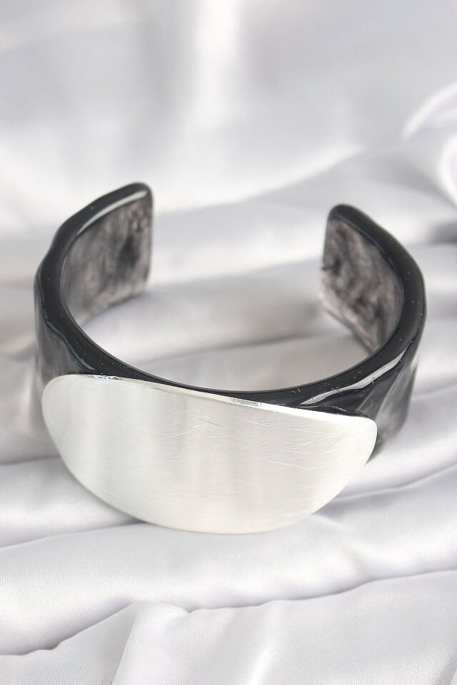 Siyah Mermer Desen Akrilik Plastik Gümüş Oval Plaka Model Vintage Kadın Bilezik