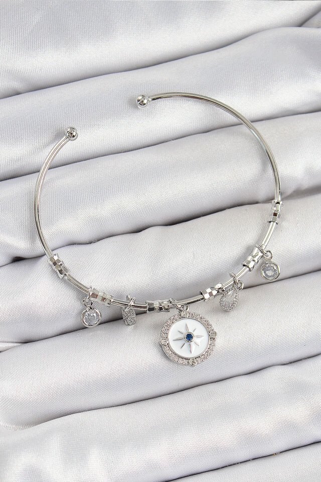 Pirinç Zirkon Taşlı Pusula Model Gümüş Renk Charm Bileklik