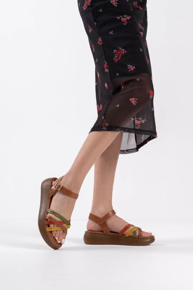 Çok Renkli Hakiki Deri Sandalet TR31MY56B