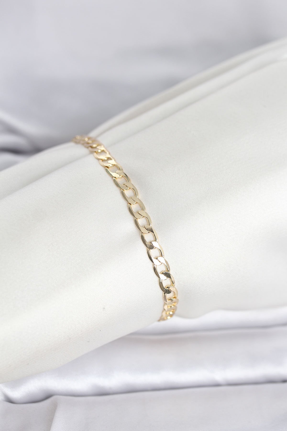 CM 14K Gold Renk Halka Zincir Model Kadın Bileklik