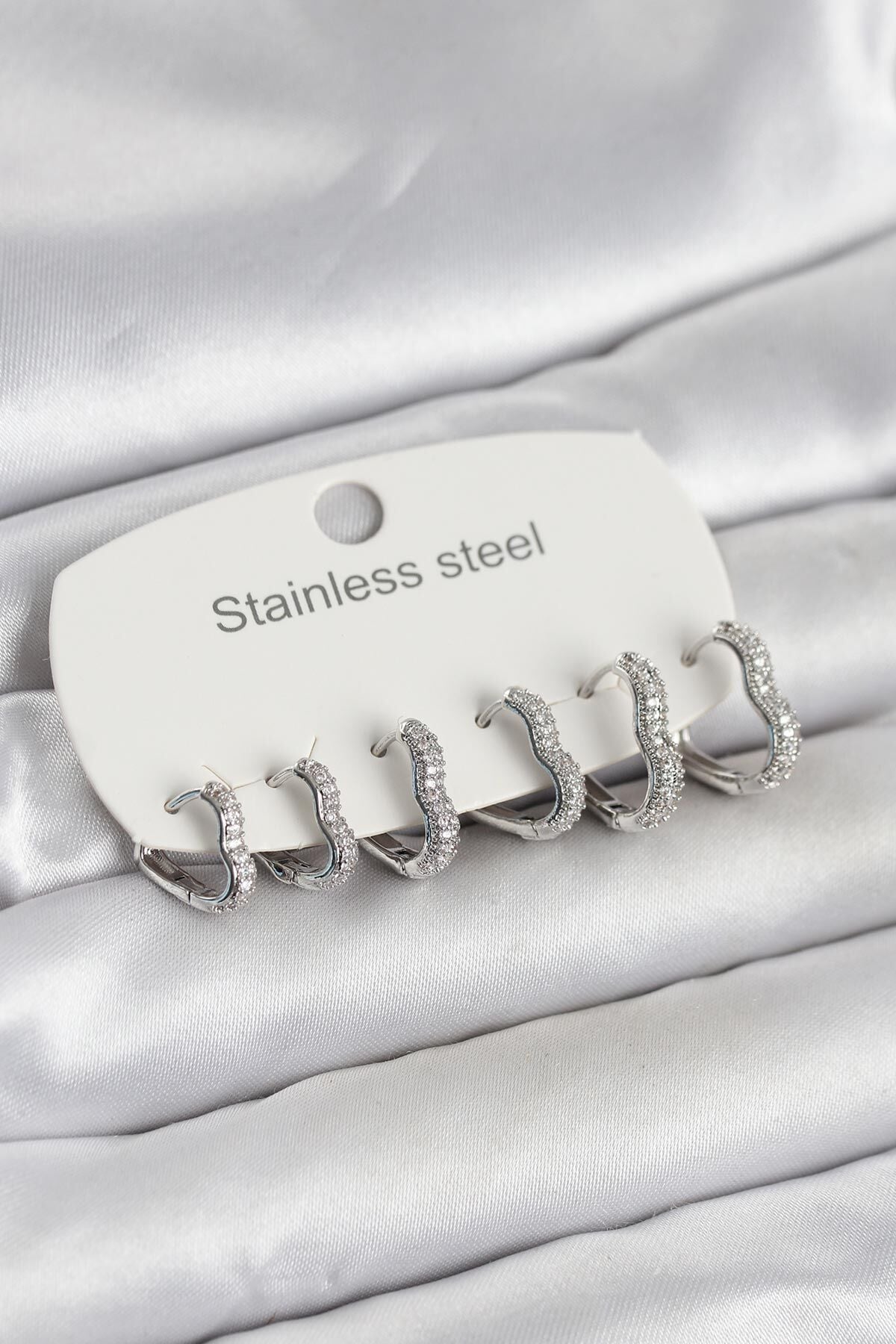 316L Çelik Gümüş Renk 6'lı Set Kalp Form Kadın Küpe