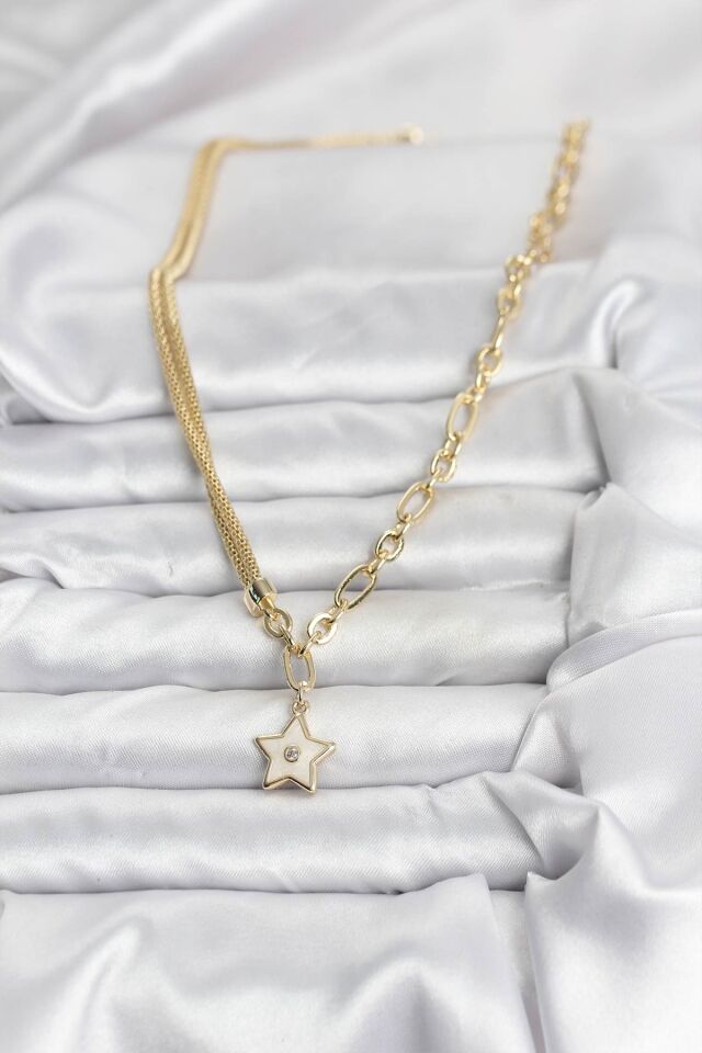 Gold Renk Pirinç Yıldız Model Kadın Kolye