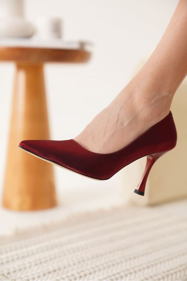 Kadın Kırmızı Topuklu Ayakkabı TR08MS45D