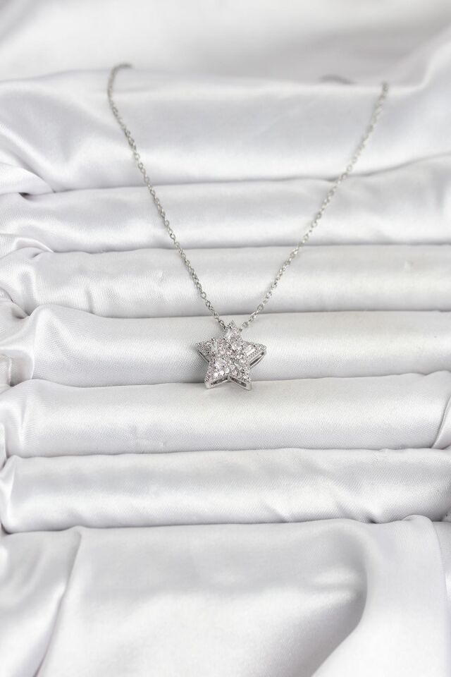 316L Çelik Zincir Gümüş Renk Zirkon Taşlı Yıldız Model Kadın Kolye