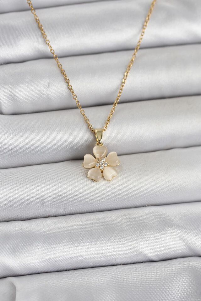 316L Çelik Zincir Gold Renk Yonca Model Kadın Kolye