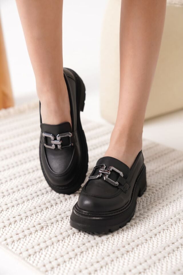 Cilt Siyah Kadın Loafer TR17MS01D