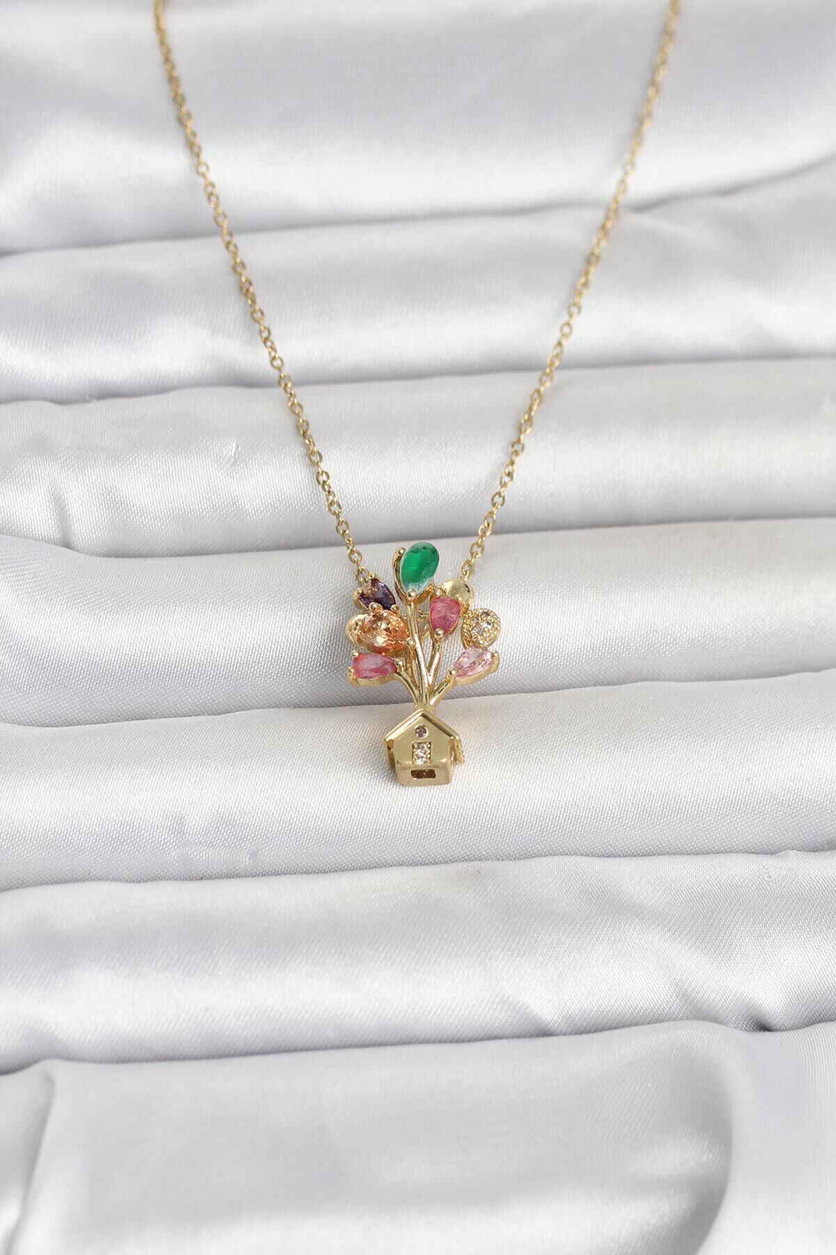 316L Çelik Zincir Gold Renk Uçan Balon Ev Figür Kadın Kolye