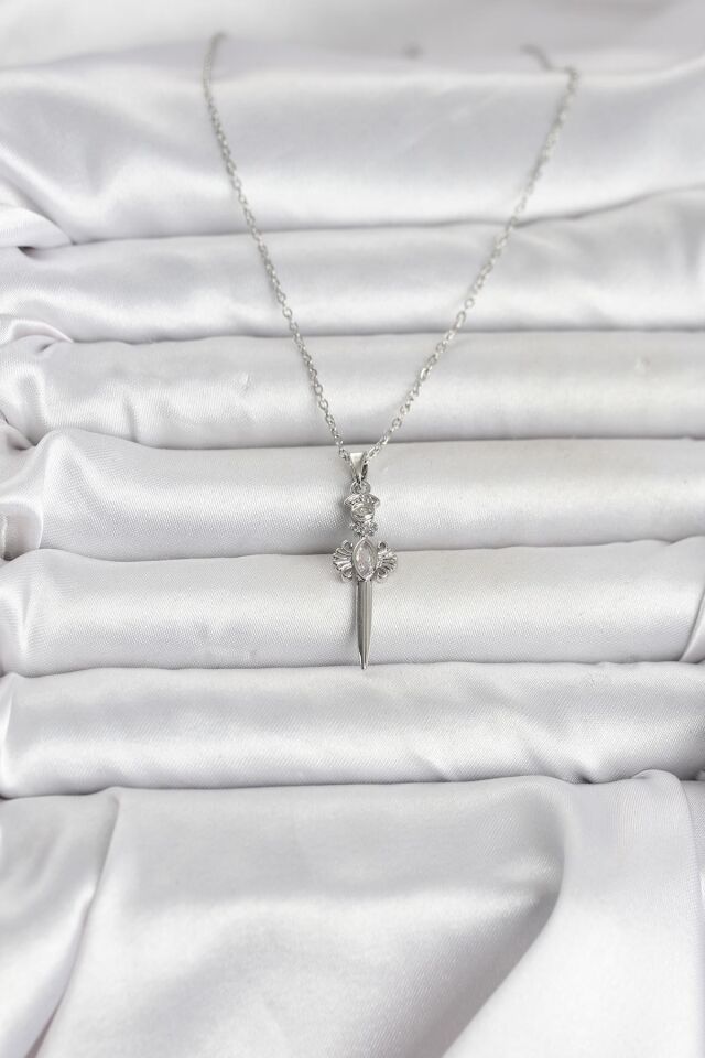 316L Çelik Zincir Gümüş Renk Kılıç Model Kadın Kolye