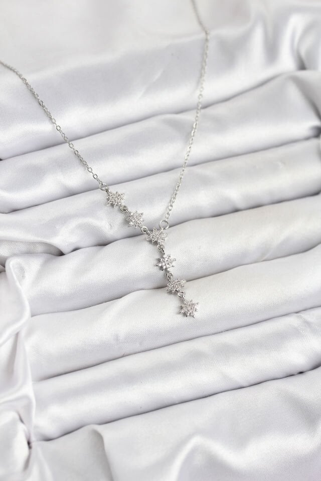 316L Çelik Zincir Gümüş Renk Kutup Yıldızı Model Kadın Kolye