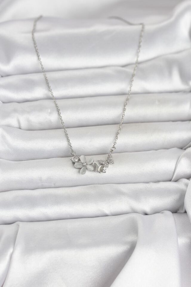 316L Çelik Zincir Gümüş Renk Çiçek ve Kelebek Model Kadın Kolye