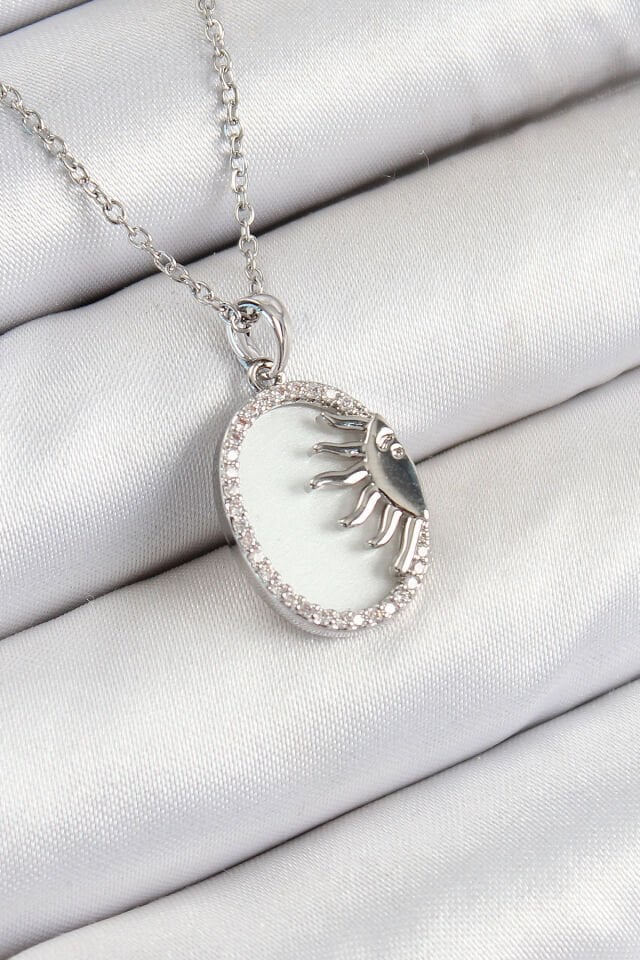 316L Çelik Zirkon Taşlı Yarım Güneş Model Gümüş Renk Kadın Kolye