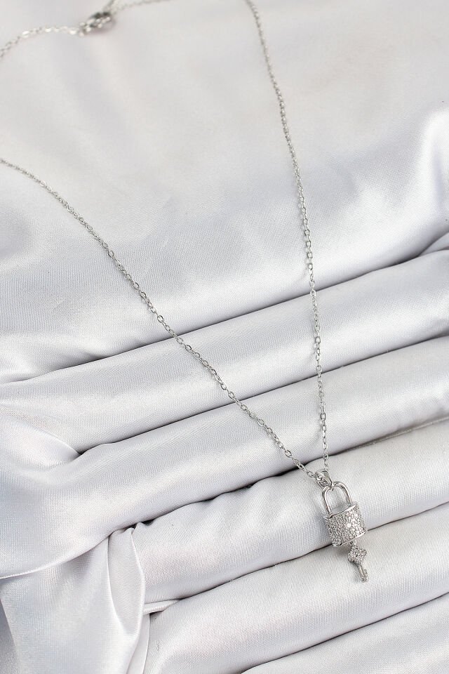 316L Çelik Zirkon Taşlı Kilit Ve Sallantılı Anahtar Model Gümüş Renk Kadın Kolye