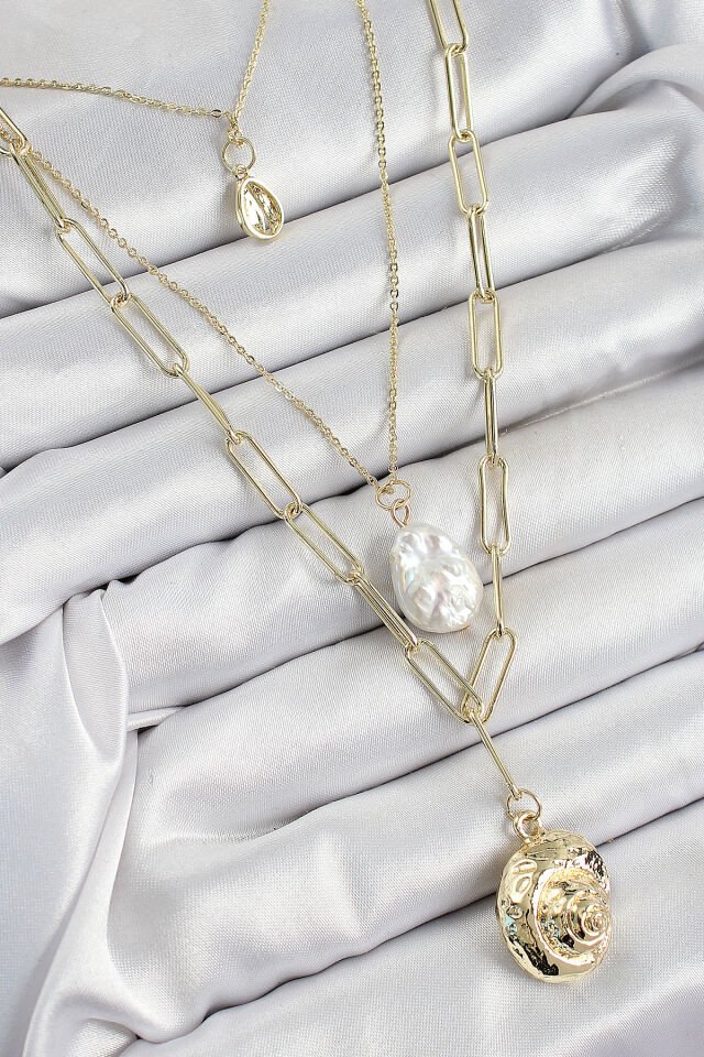 Pirinç Çoklu Zincirli İncili Deniz Kabuğu Model Gold Renk Kadın Kolye