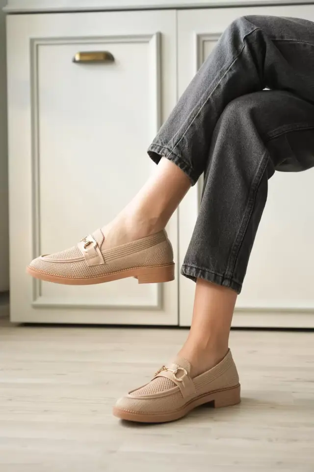 Bej Kadın Loafer Metal Tokalı Rahat Günlük Ayakkabı TR30MS02B