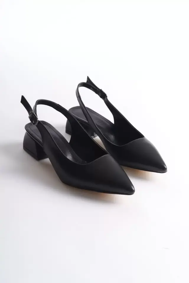 Siyah Mat Kadın Topuklu Ayakkabı TR16MS04A