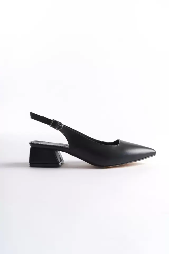 Siyah Mat Kadın Topuklu Ayakkabı TR16MS04A