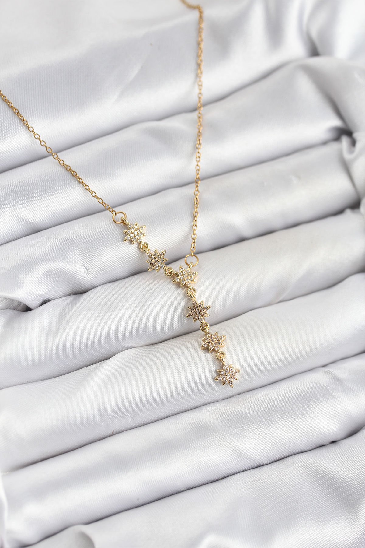 316L Çelik Zincir Gold Renk Kutup Yıldızı Model Kadın Kolye