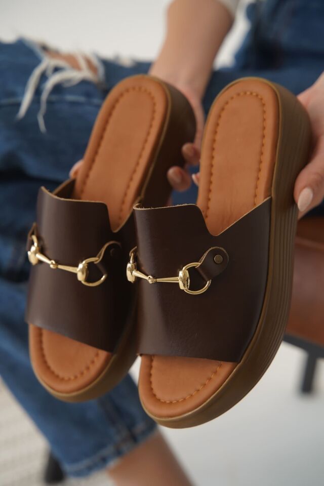 Acı Kahve Hakiki Deri Terlik TR31MY62E