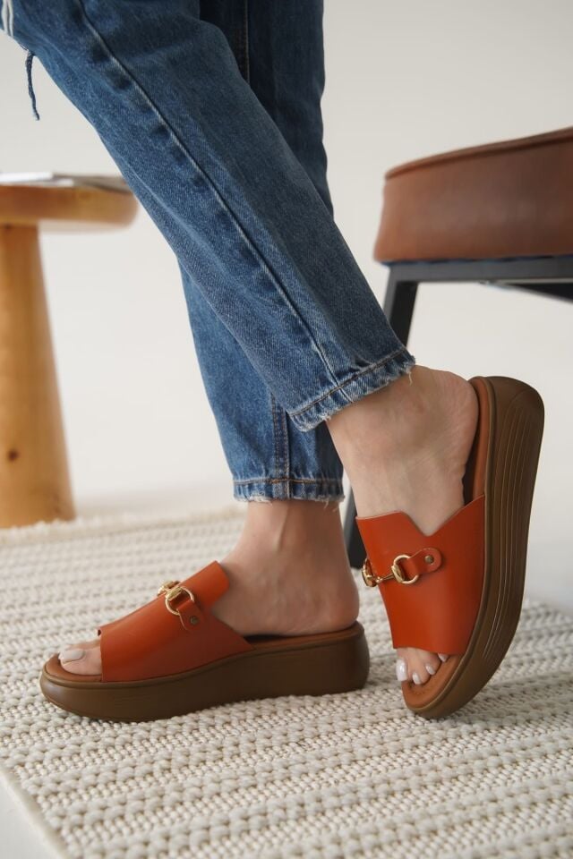 Kiremit Hakiki Deri Terlik TR31MY62F