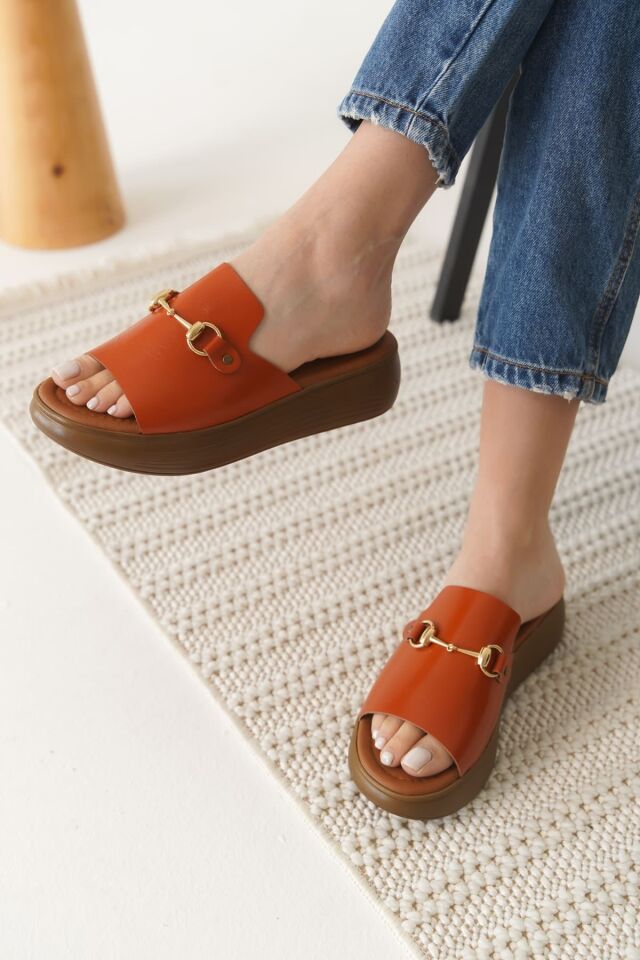 Kiremit Hakiki Deri Terlik TR31MY62F