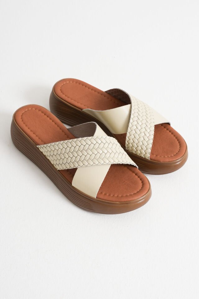 Bej Hakiki Deri Terlik TR31MY53H