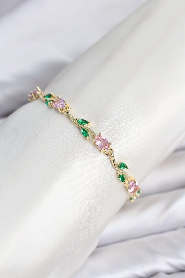 Pirinç Gold Renk Pembe Zirkon Taşlı Çiçek Model Kadın Bileklik