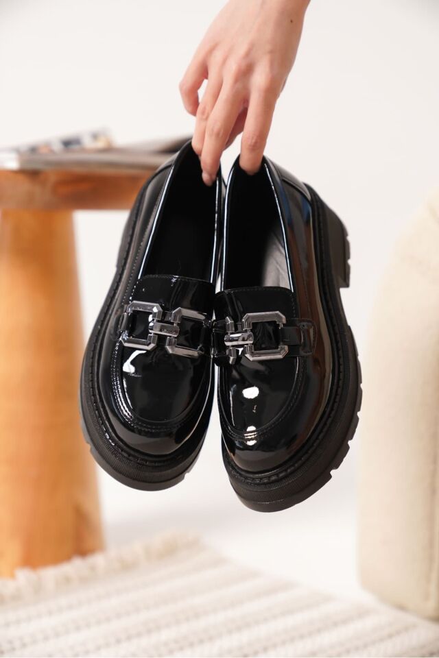 Rugan Siyah Kadın Loafer TR17MS01B