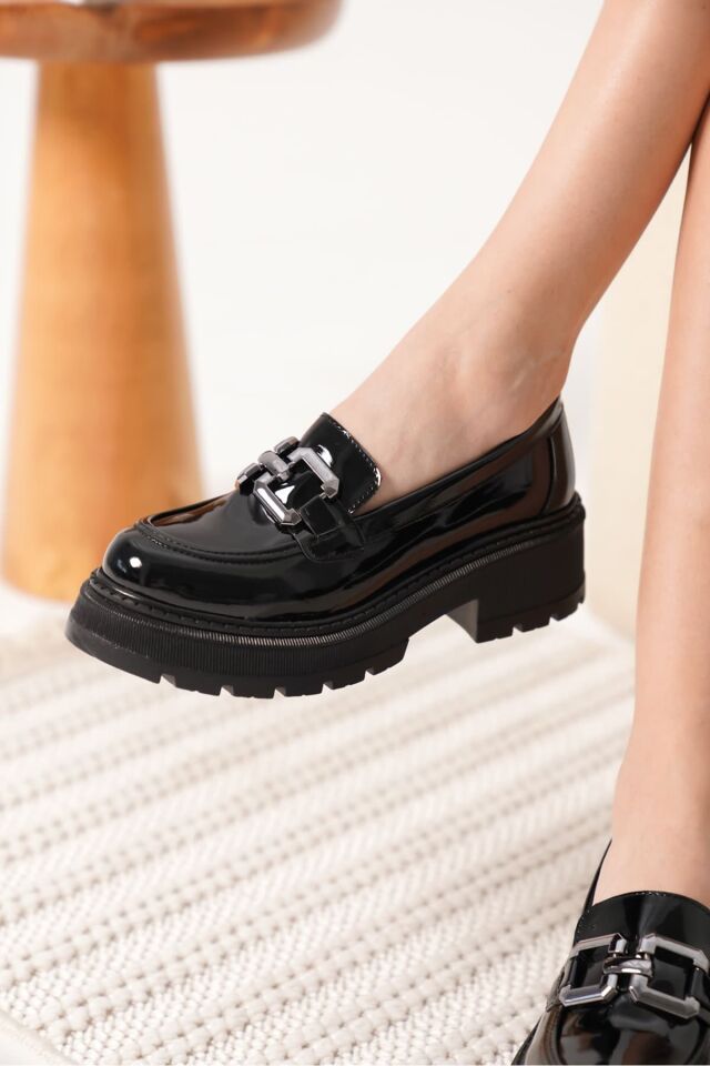 Rugan Siyah Kadın Loafer TR17MS01B