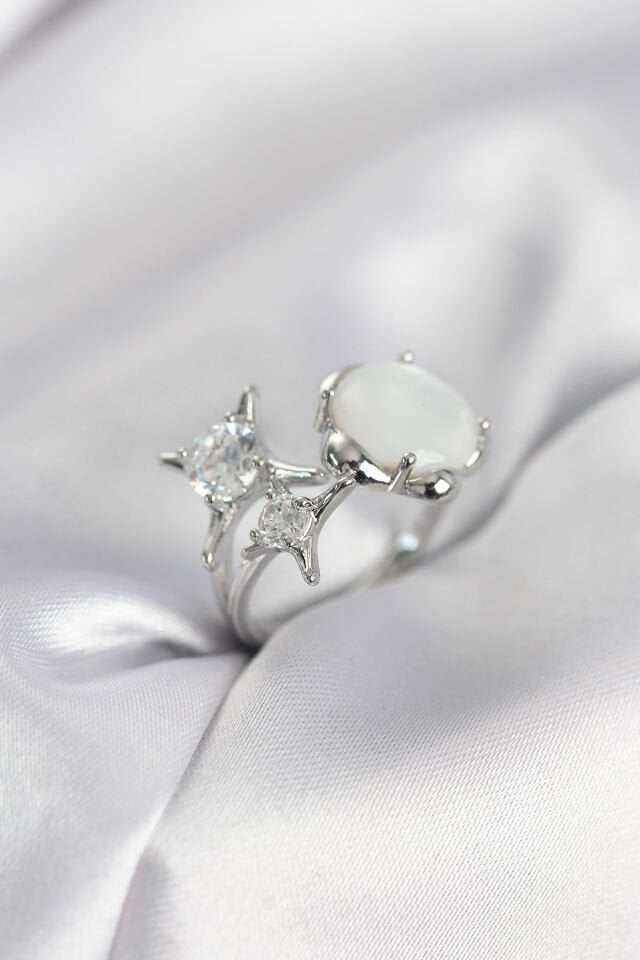 Gümüş Renk Kutup Yıldızı Model Kadın Yüzük