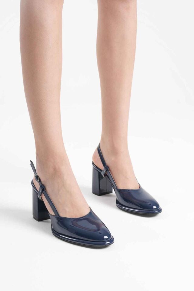 Lacivert Rugan Kadın Topuklu Ayakkabı TR18MS18C