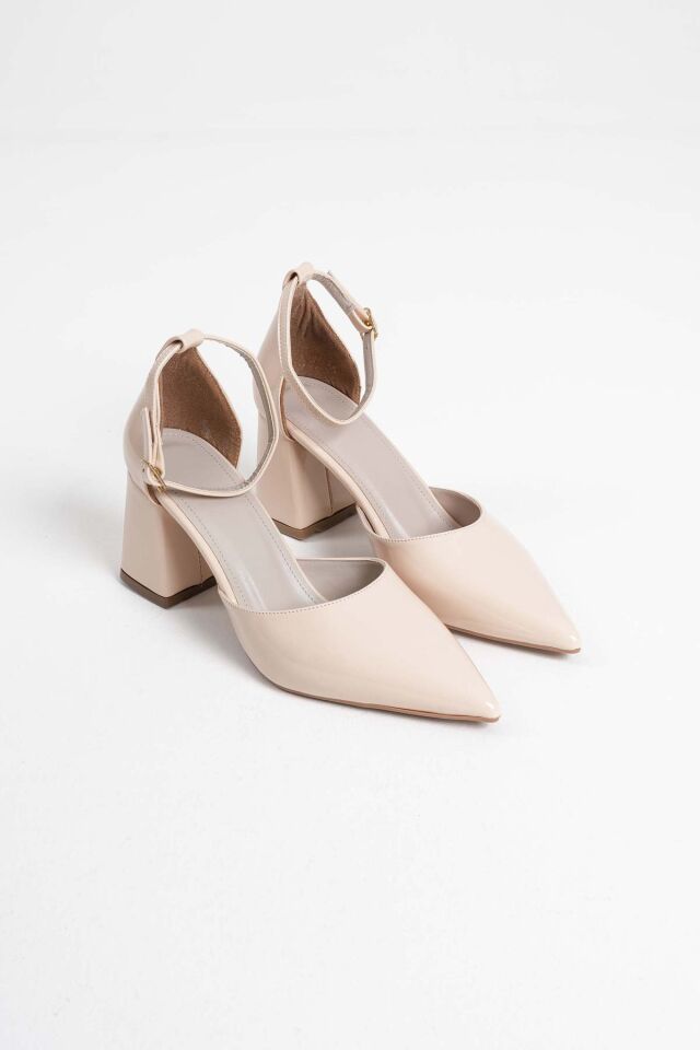 Bej Rugan Kadın Topuklu Ayakkabı TR08MS11B