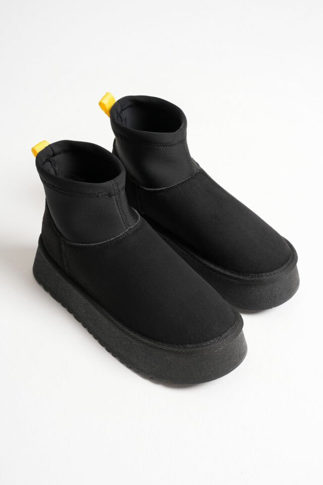 Kadın Siyah Kışlık İçi Kürklü Kalın Taban Bot TR04MK04A