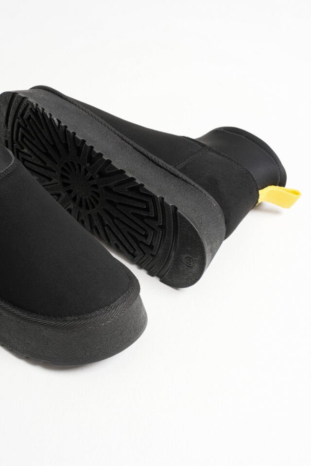 Kadın Siyah Kışlık İçi Kürklü Kalın Taban Bot TR04MK04A