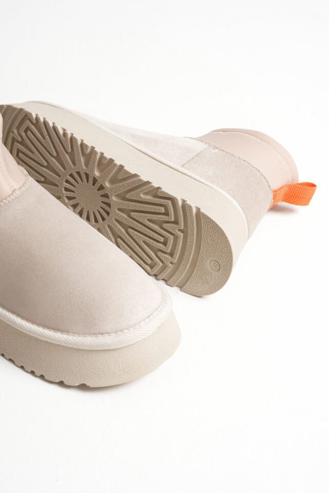 Kadın Bej Kışlık İçi Kürklü Kalın Taban Bot TR04MK04B