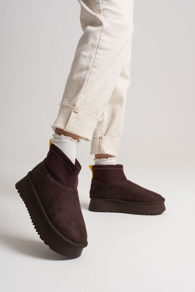 Kadın Acı Kahve Kışlık İçi Kürklü Kalın Taban Bot TR04MK04D