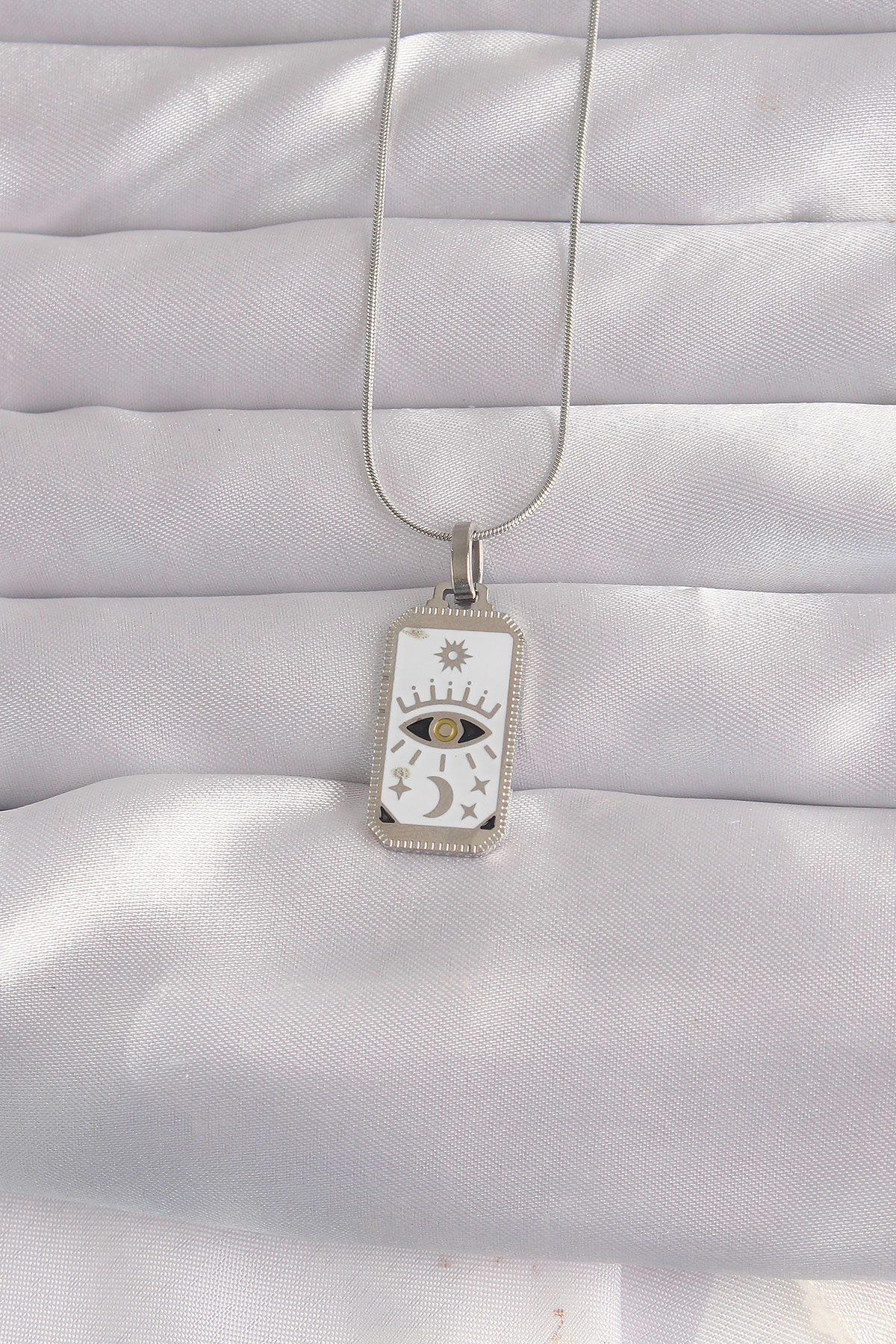316L Çelik Gümüş Renk Beyaz Mineli Göz Figür Tarot Kolye