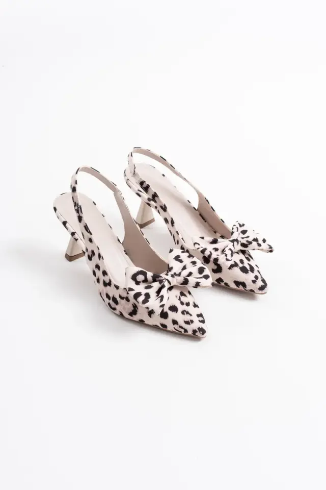 Bej Leopar Fiyonklu Kitten Topuklu Slingback Kadın Ayakkabı TR08MS24E