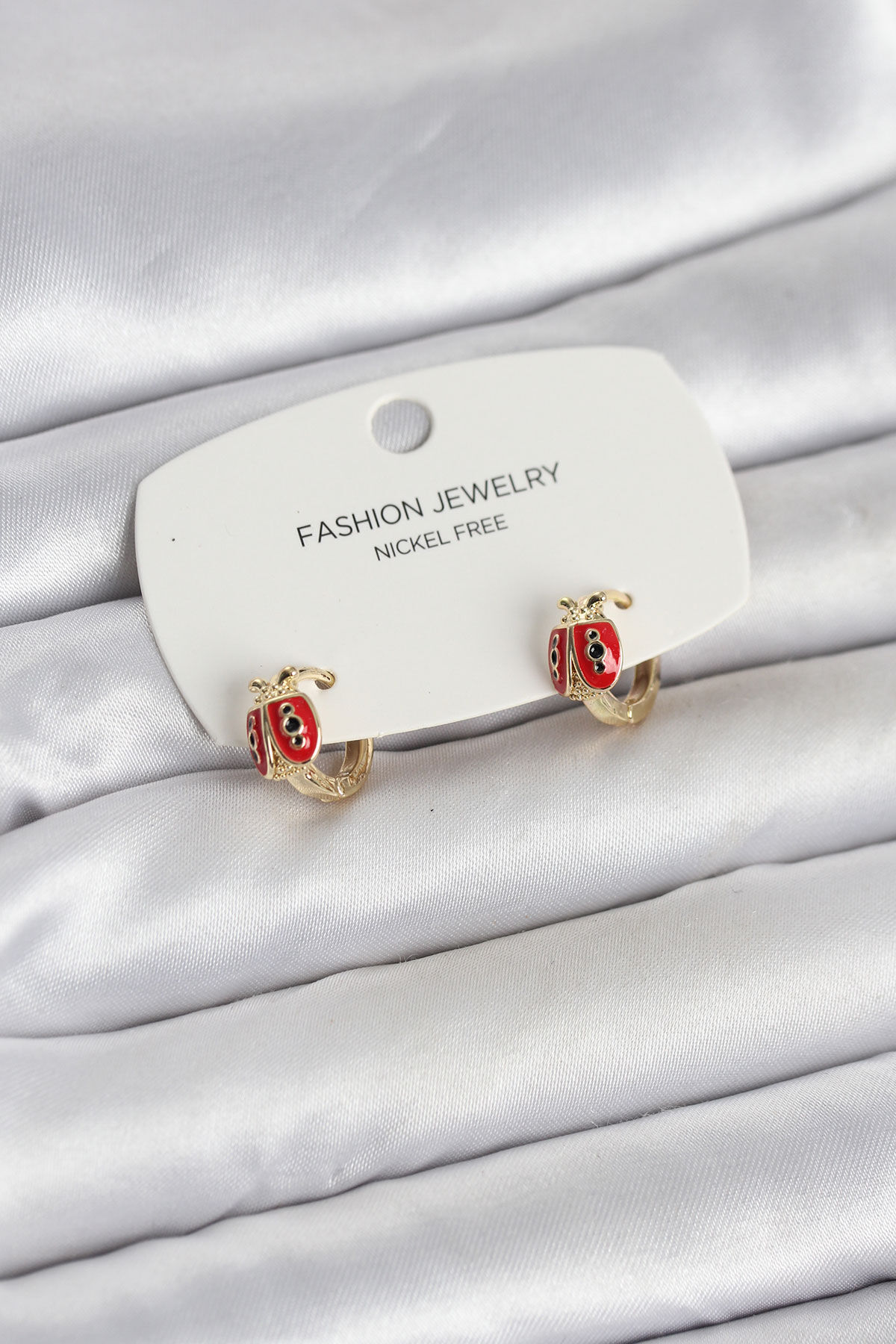 Uğur Böceği Model Gold Renk Pirinç Çocuk Küpe