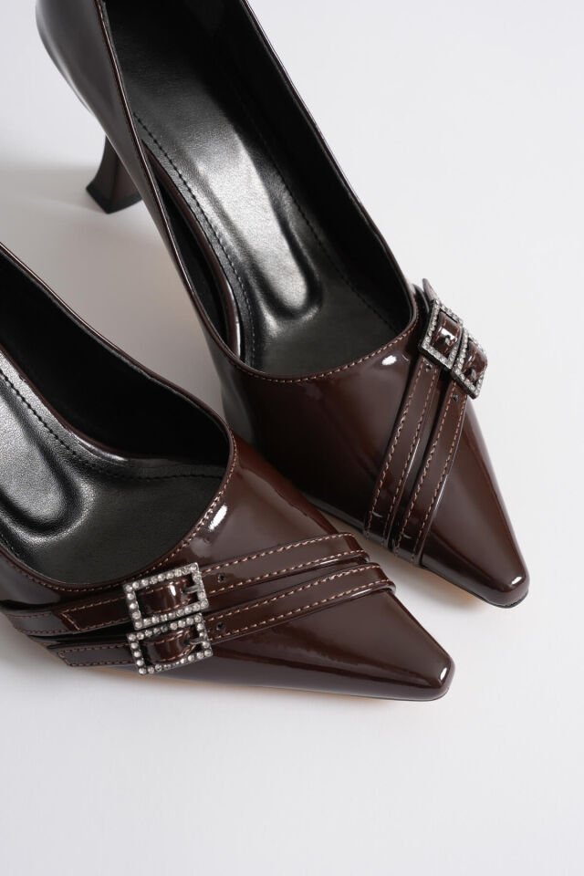 Kadın Acı Kahve Rugan Ayakkabı TR08MS25P