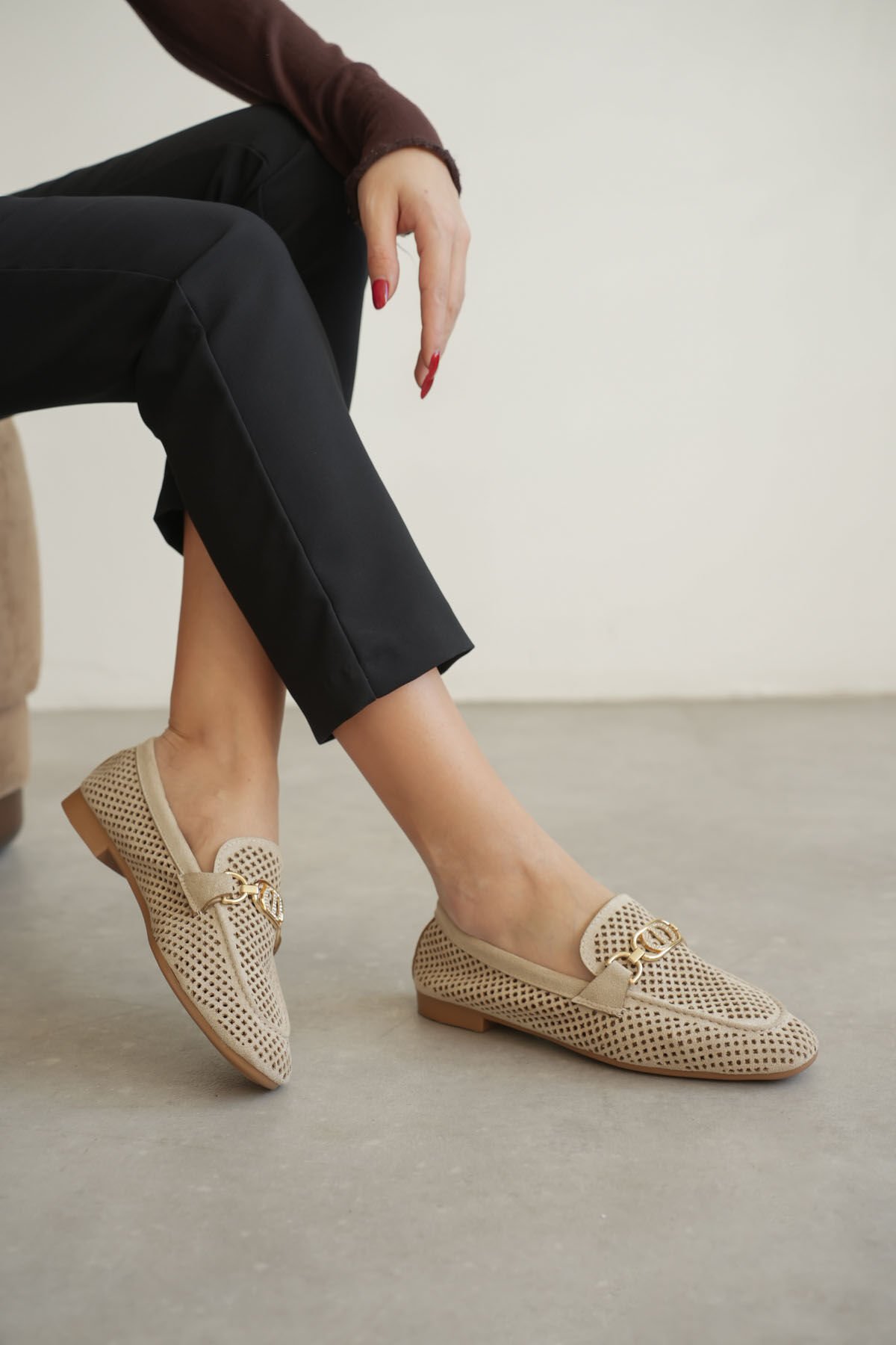 Kadın Süet Bej Günlük Ayakkabı TR27MS02B