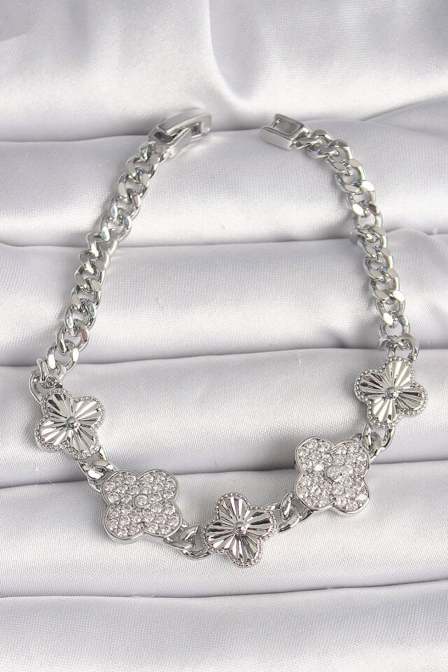 Pirinç Gümüş Renk Zincir Yonca Model Kadın Bileklik