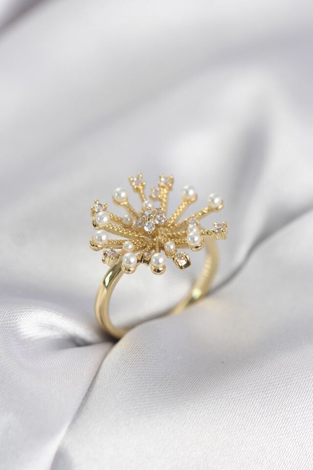 Gold Renk Karahindiba Model Zirkon Taşlı Kadın Yüzük