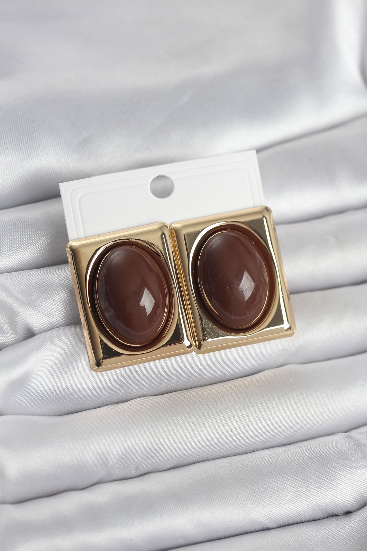 Kahverengi Kare Model Vintage Gold Renk Kadın Küpe