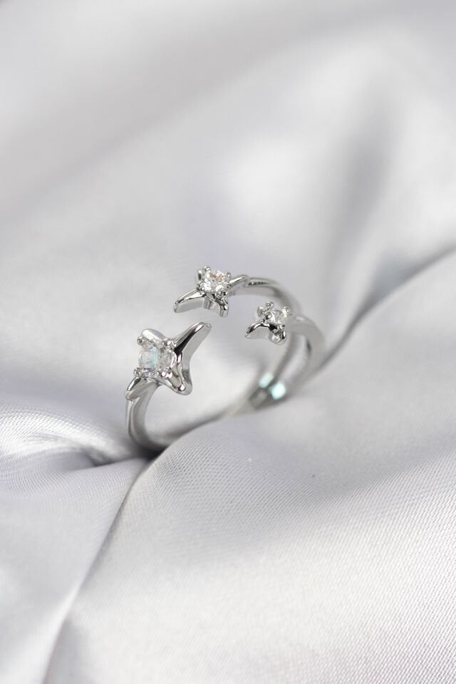 Minimal Kutup Yıldızı Model Gümüş Renk Kadın Yüzük