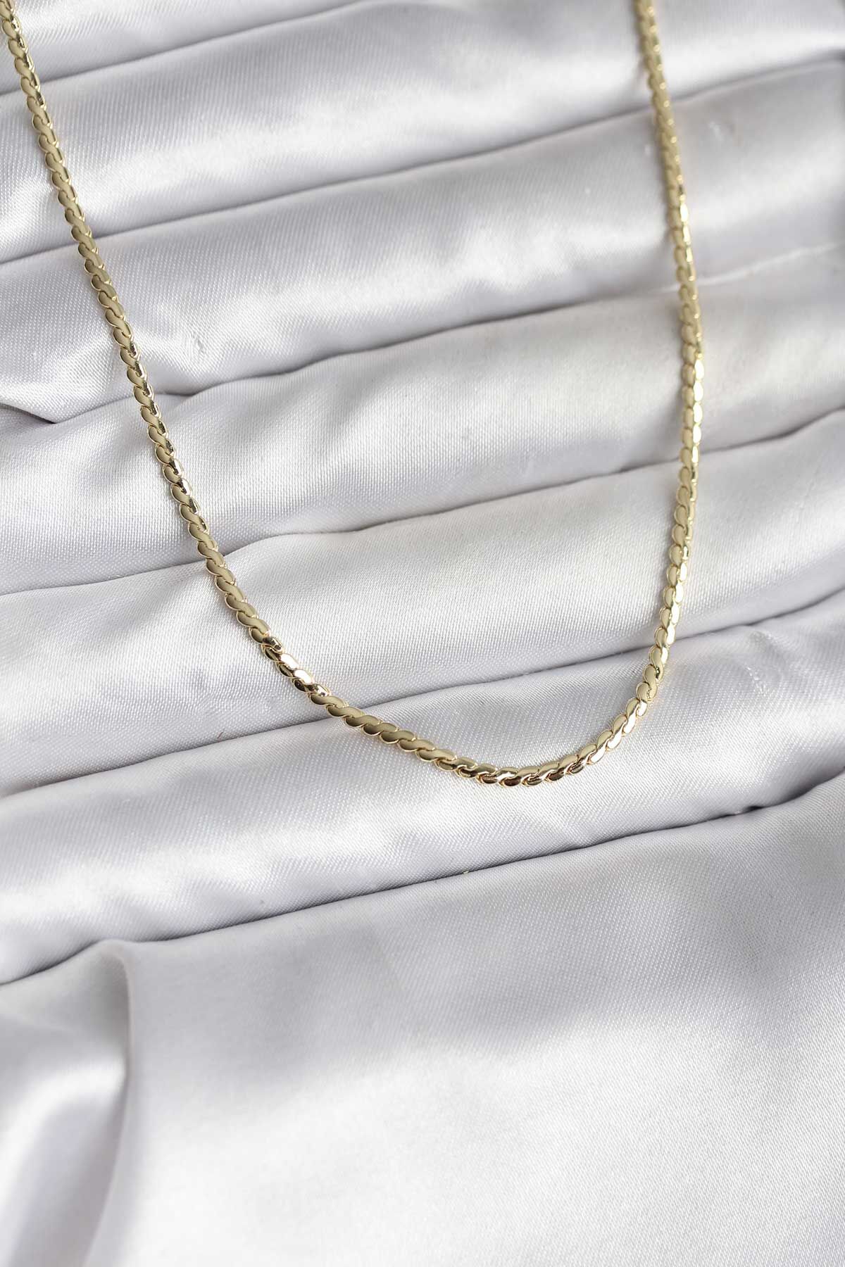 14K Gold Renk Kaplama Ezme Zincir Model CM Kadın Kolye